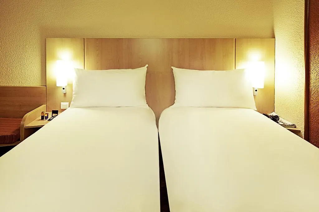 Hotel Ibis Barcelona Santa Coloma Santa Coloma de Gramanet 2*,  Hiszpania