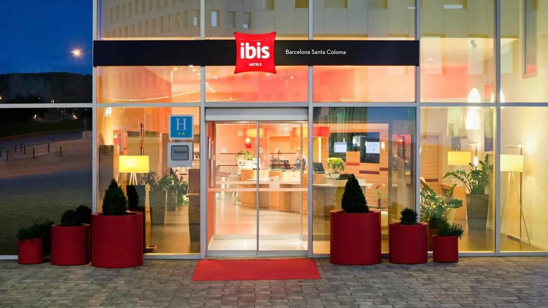 Hotel Ibis Barcelona Santa Coloma Santa Coloma de Gramanet 2*,  Hiszpania